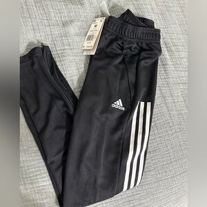 Boys M Adidas pants